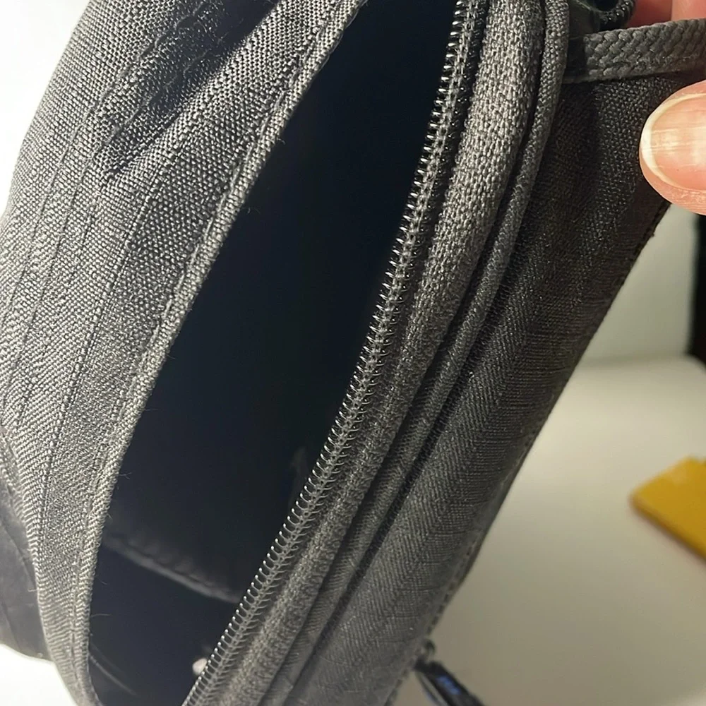 Samsonite Small Black Photo Camera Bag Ultra Protective w/Canvas Strap 807BK